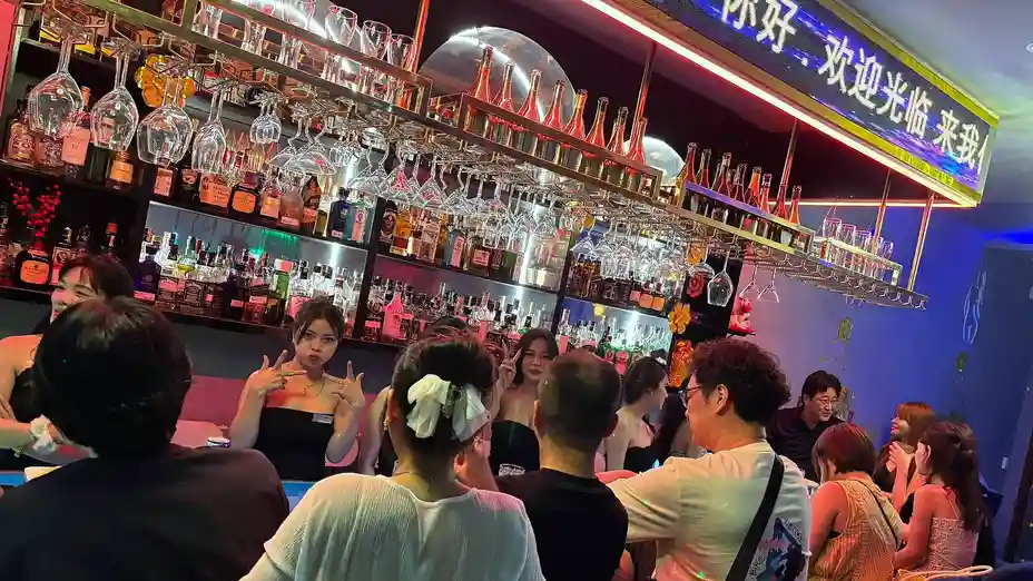 峴港 Yumi Counter Bar