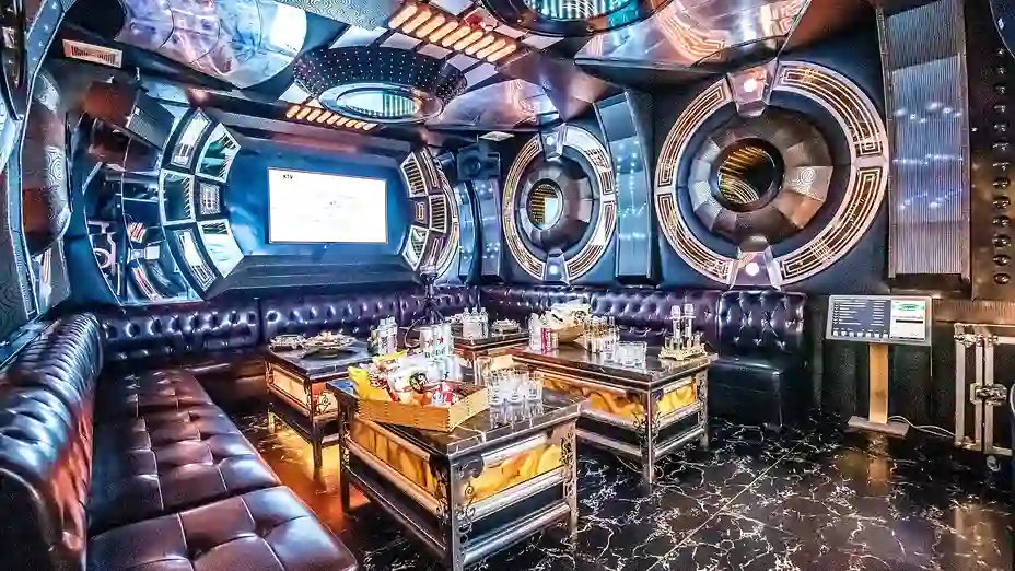 峴港 Đảo Xanh KTV 封面圖片