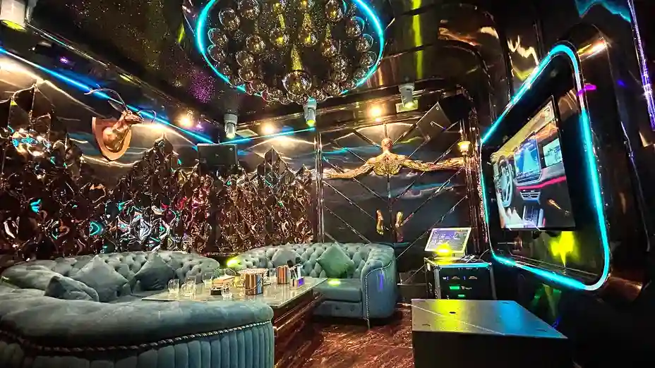 峴港 X8 KTV 封面圖片
