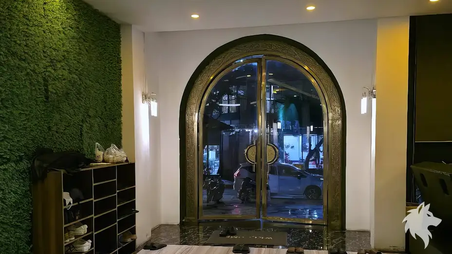 Bé Anh Spa 拱形入口